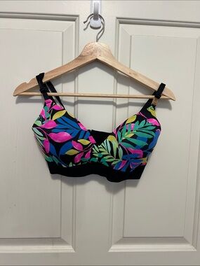 Black Floral Leaf Print Wireless Bra